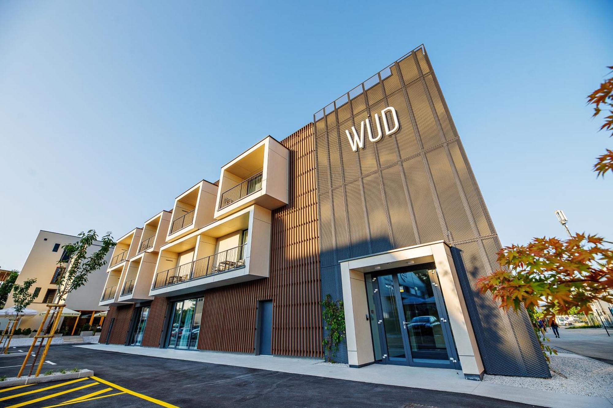 Wud Hotel Ljubljana Ngoại thất bức ảnh