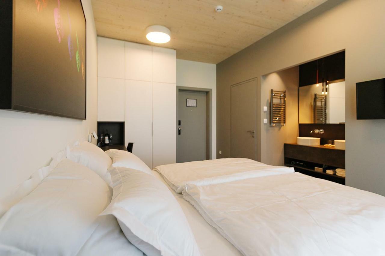 Wud Hotel Ljubljana Ngoại thất bức ảnh